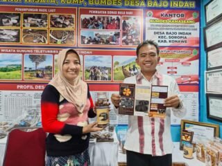 Dari Pesisir Soropia Konawe, Desa Bajo Indah kenalkan Tayong dan Tetehe Makanan Lokal Dari Bulu Babi