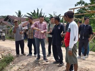 Bupati Konawe Yusran Akbar Tinjau Proses Pembangunan Pasar Anggopiu, Target Rampung Desember 2025