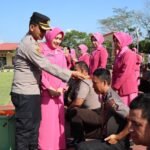 Penuh Khidmat, Kapolres Konawe Pimpin Upacara Kenaikan Pangkat 32 Personel Periode 1 Juli 2026